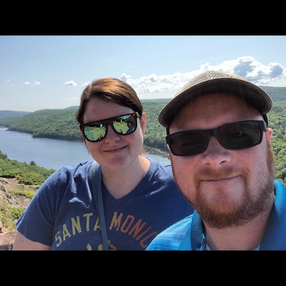 Meet your Posher, Angela - Picture 2 of 3